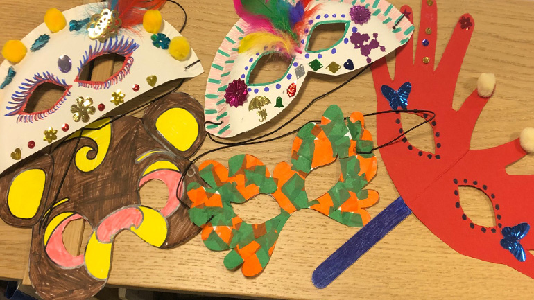 Endelig lørdag og karnevalstid!