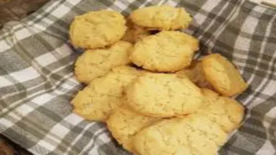 Bak nydelige sitron- og ingefærcookies