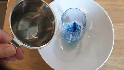 Eksperimenter på kjøkkenbenken