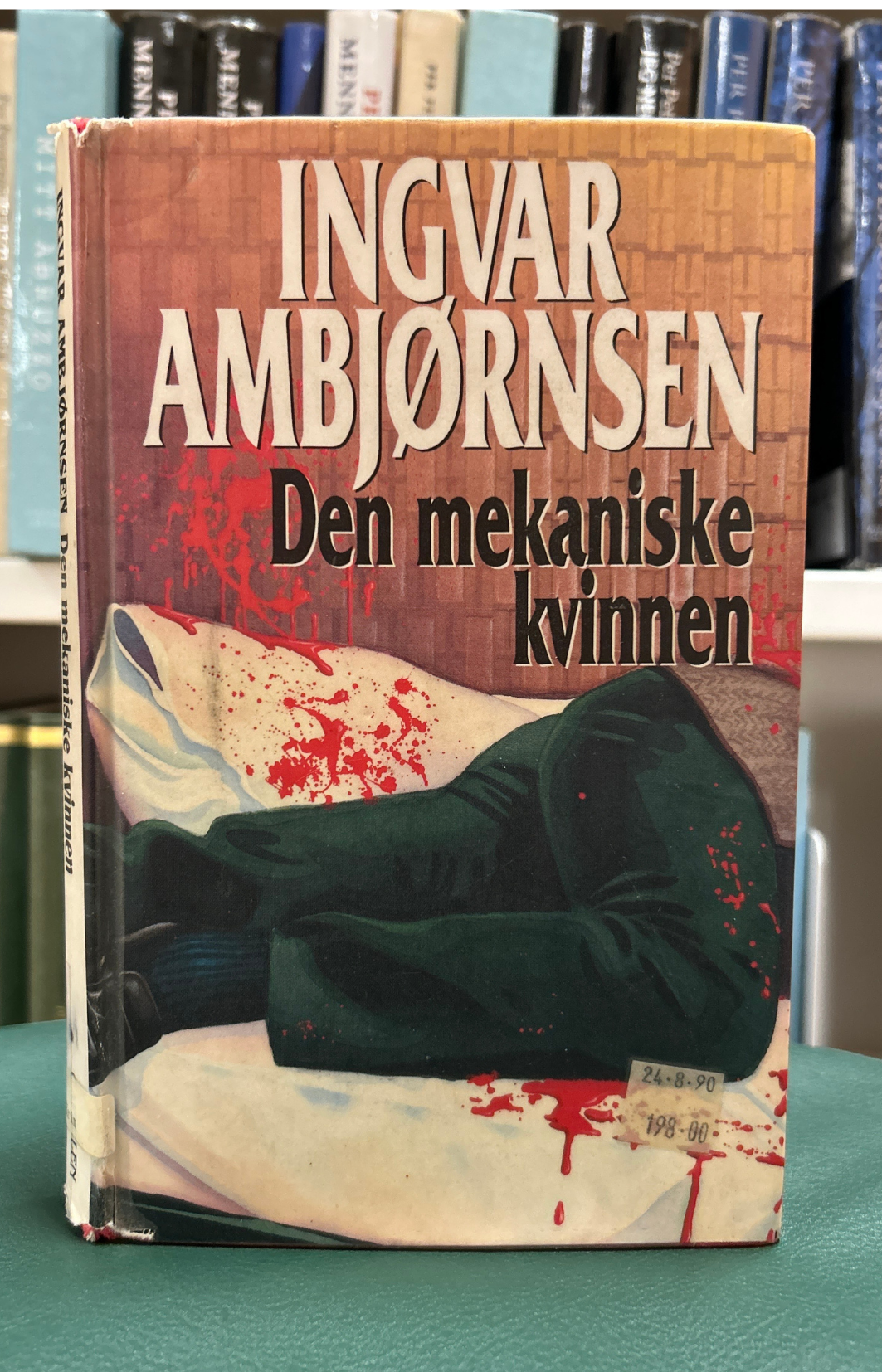 Foto av boka Den mekaniske kvinnen.