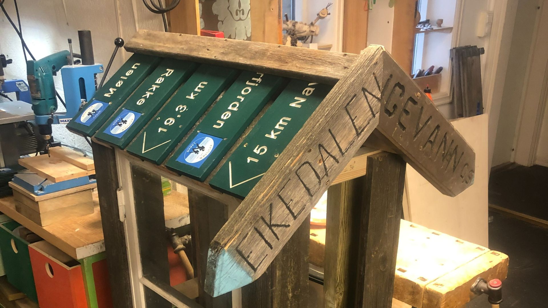 Mikrobiblioteket “Flukt” på Salsås